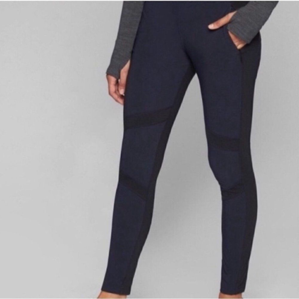 Athleta Highline Hybrid Summiter Tight Pant Blue Black Size 2 Petite Athleisure